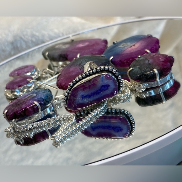 Vintage Solar Quartz Beads, Blue Pink and Gray Colored necklace, Ring & Earrings - Picture 8 of 12